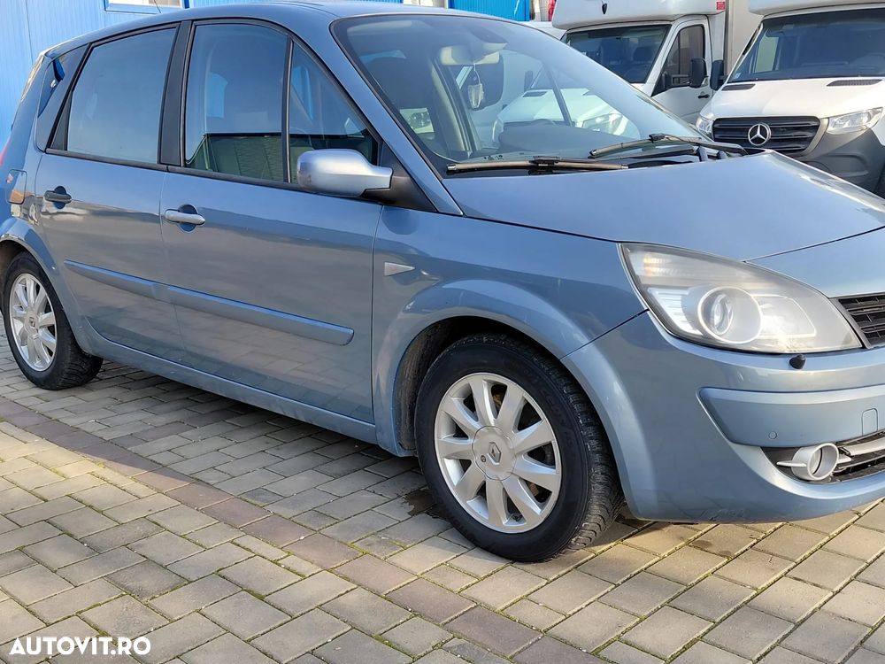 Renault Scenic - 9