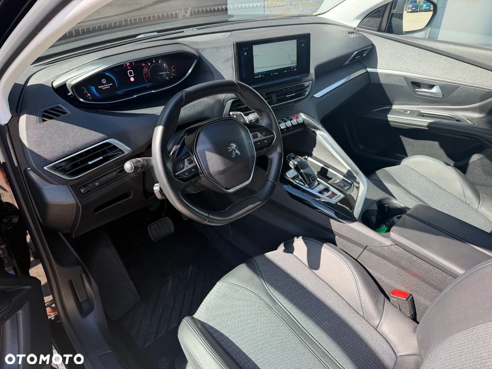 Peugeot 3008 - 16
