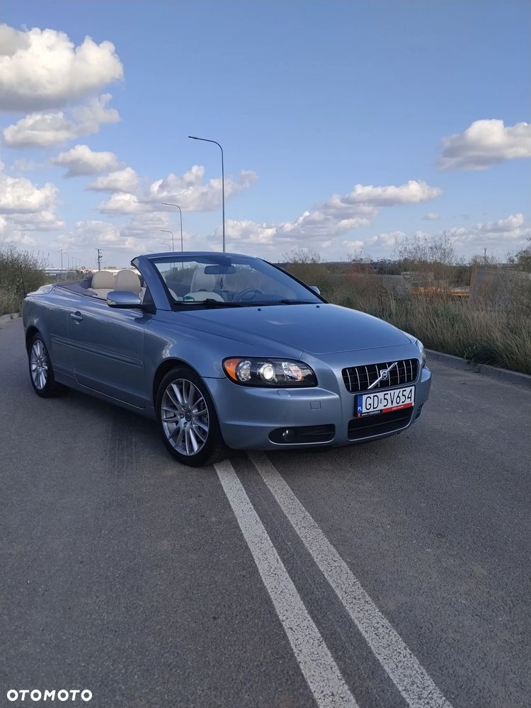 Volvo C70 2.4i Summum - 1