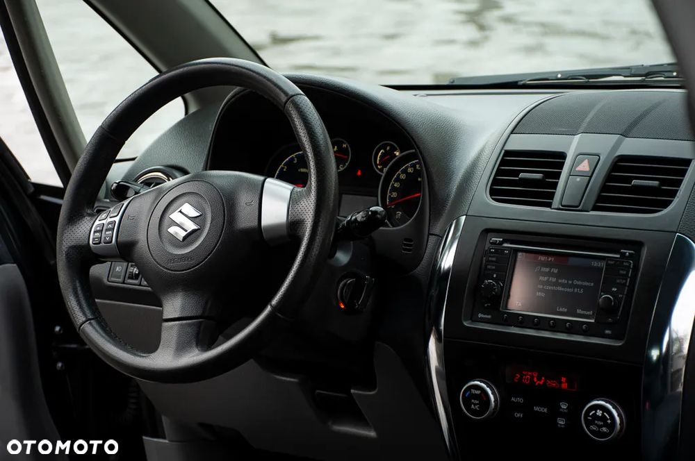 Suzuki SX4 - 17