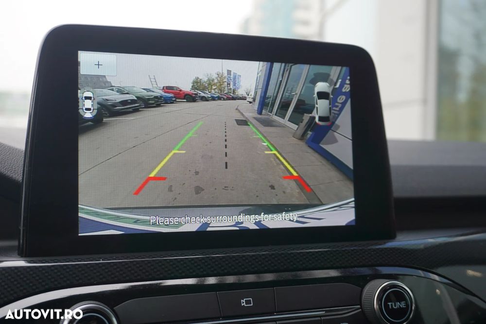 Ford Kuga 2.5 Duratec FHEV FWD ST Line - 11