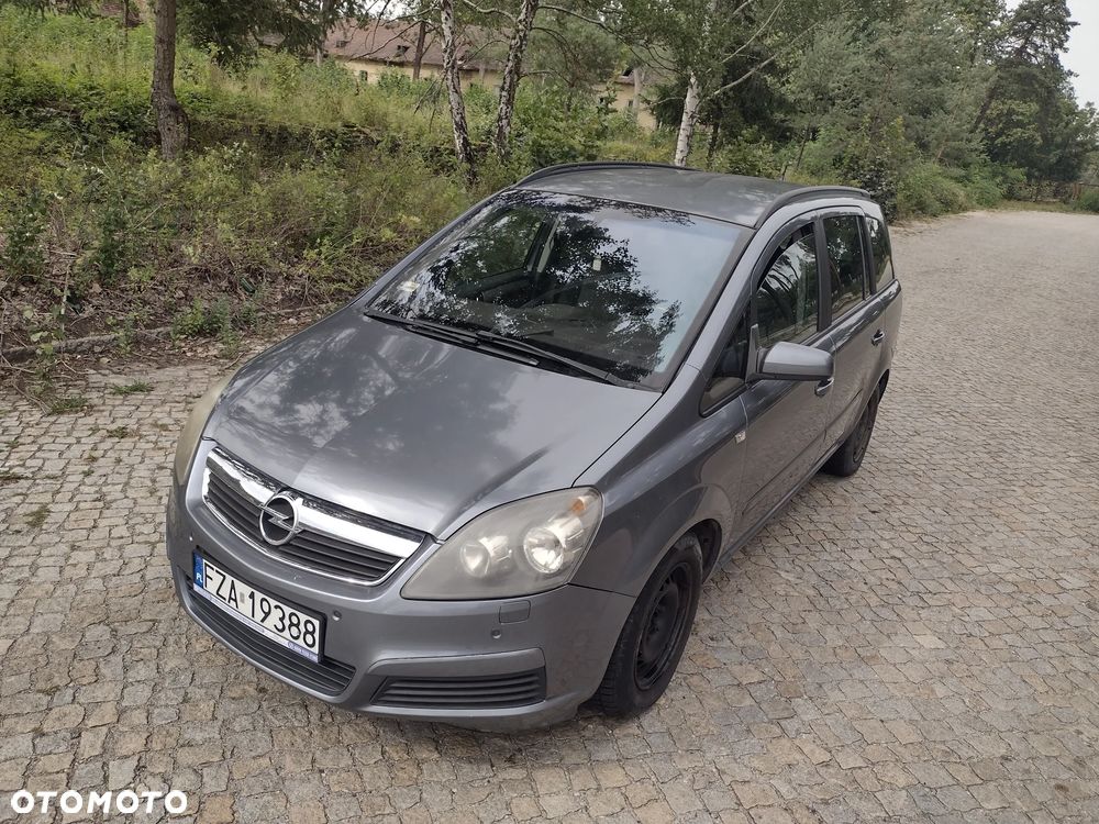 Opel Zafira 1.8 Family Plus - 11