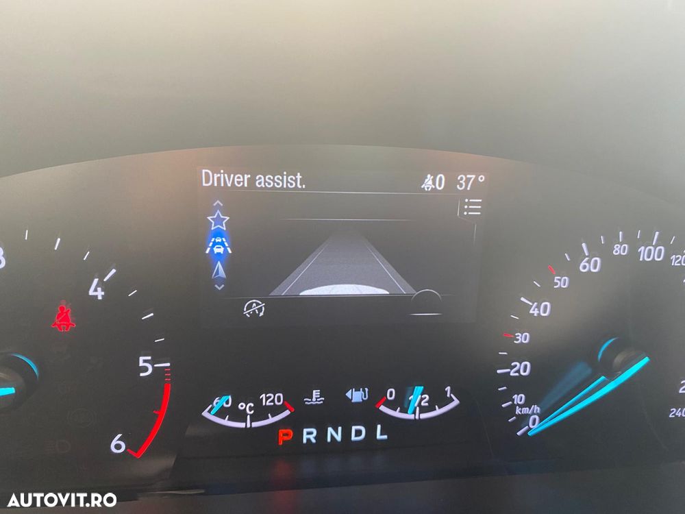 FORD Focus 2020 — imagine 14