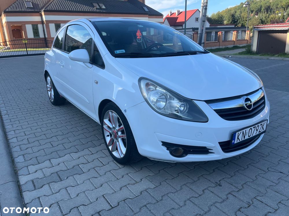 Opel Corsa - 4