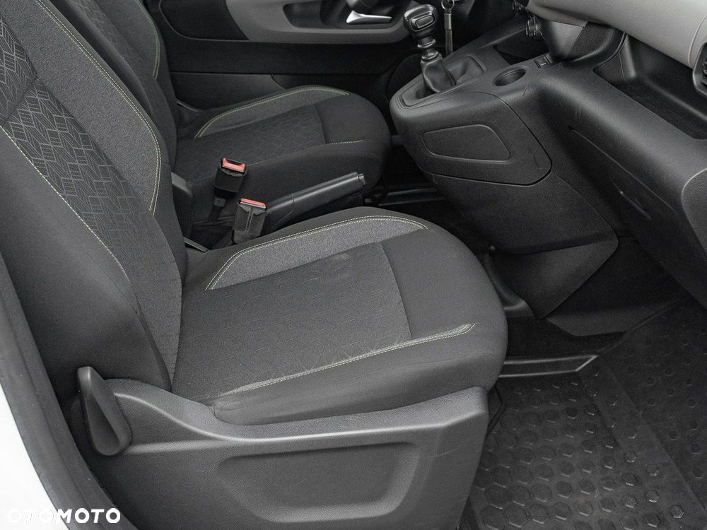 Peugeot Rifter 1.2 PureTech Active S&S - 23