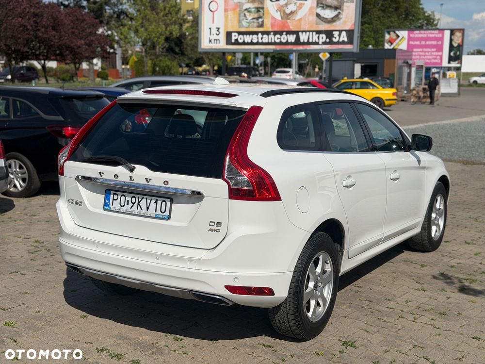Volvo XC 60 D5 AWD Momentum - 7