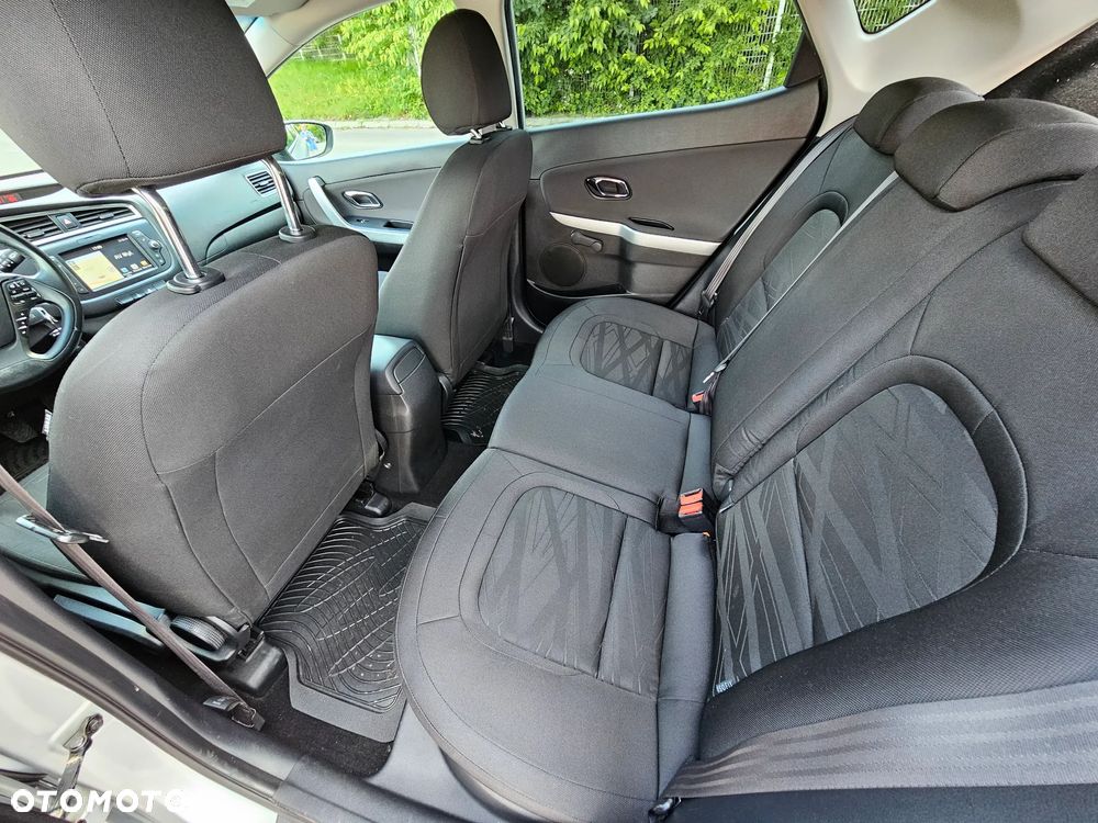 Kia Ceed 1.6 GDI L Business Line - 2
