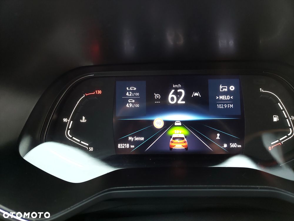 Renault Clio BLUE dCi 115 BUSINESS EDITION - 37