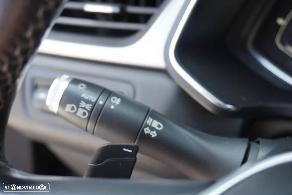 Renault Captur BLUE dCi 115 EDC INTENS - 10