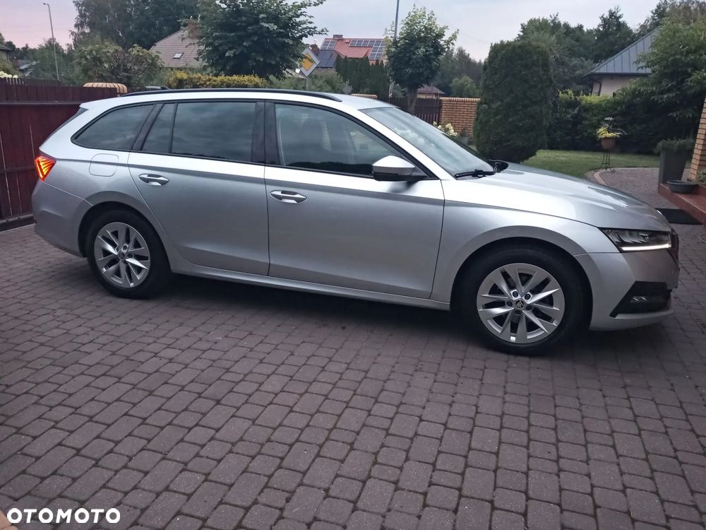 Skoda Octavia 1.5 TSI ACT Ambition - 5