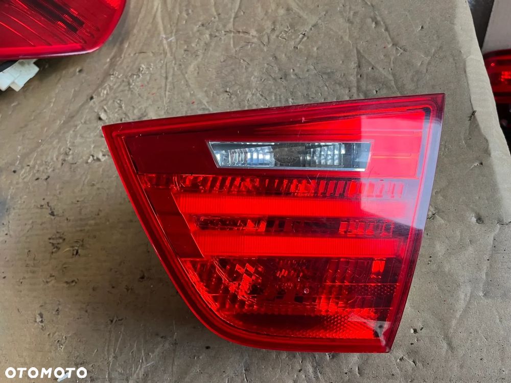 LAMPA BMW 3 E90 PRAWY TYŁ EUROPA LIFT W KLAPĘ 4871734 - 2