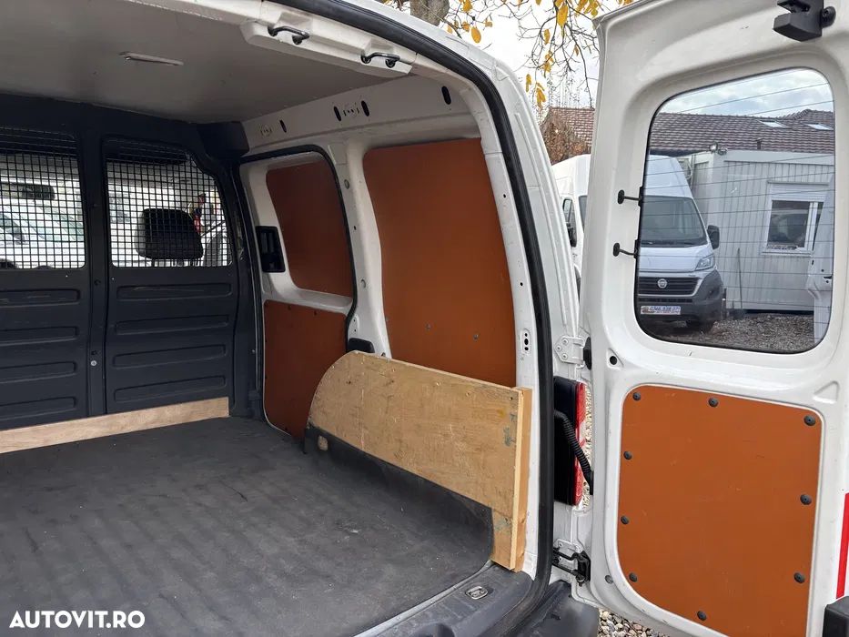 Volkswagen Caddy - 7
