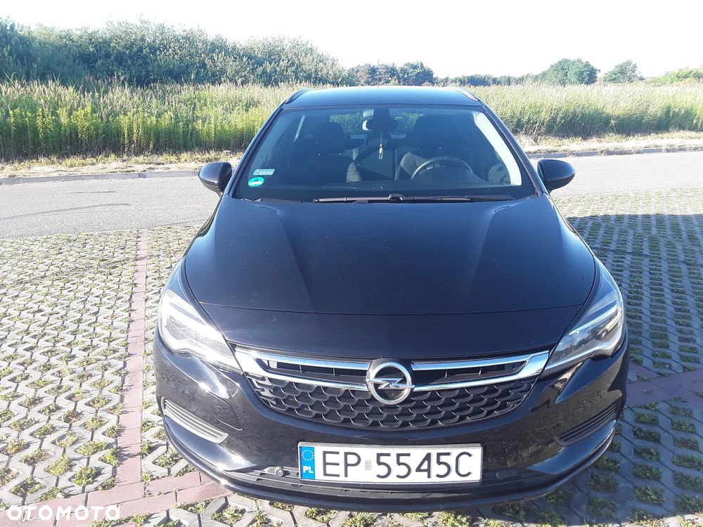 Opel Astra IV 1.6 CDTI Cosmo - 2