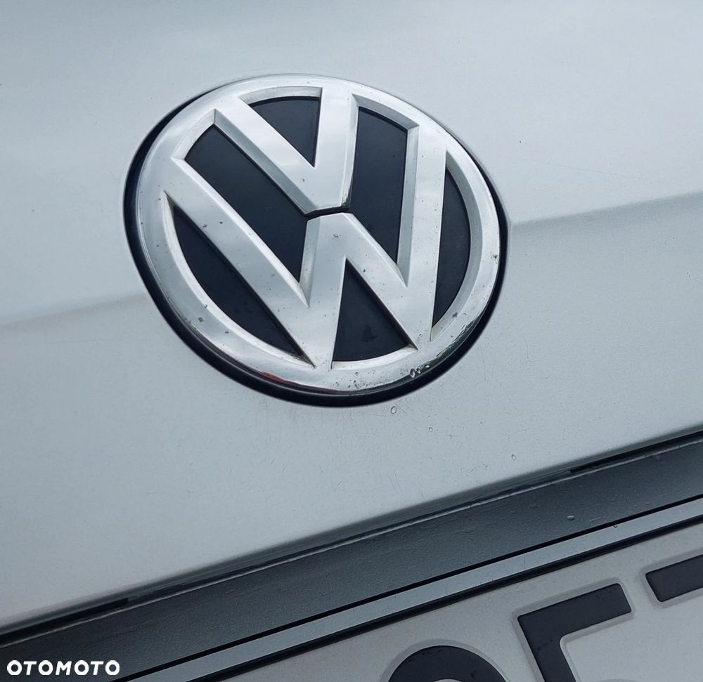 Volkswagen Golf 1.6 TDI BlueMotion Comfortline - 19