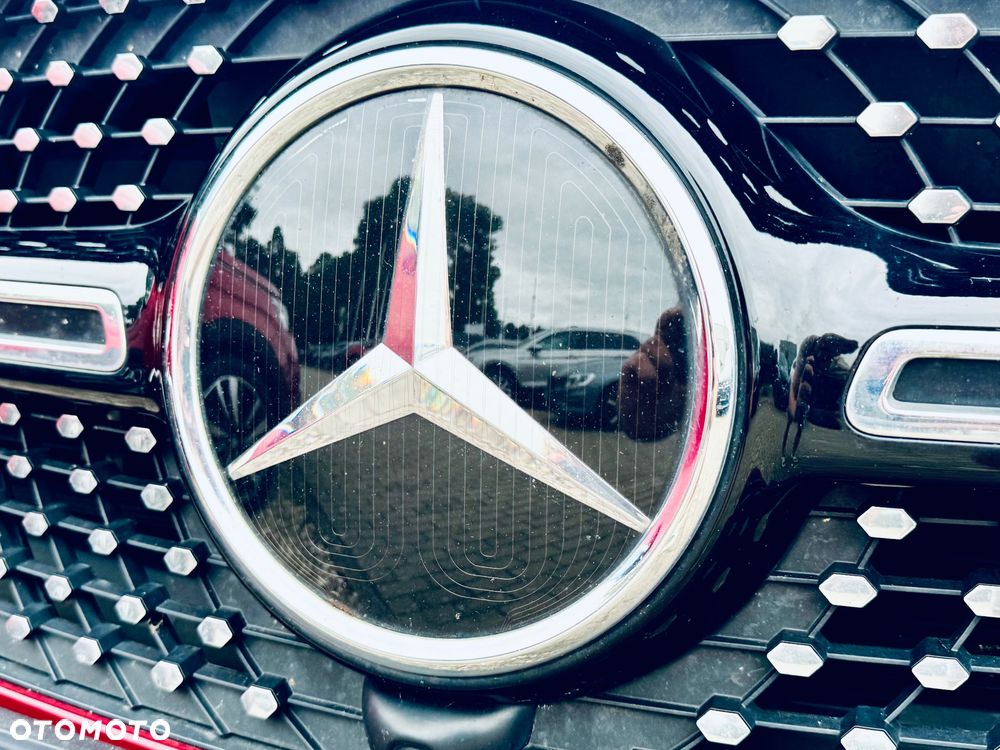 Mercedes-Benz GLB 200 d 8G-DCT AMG Line - 25