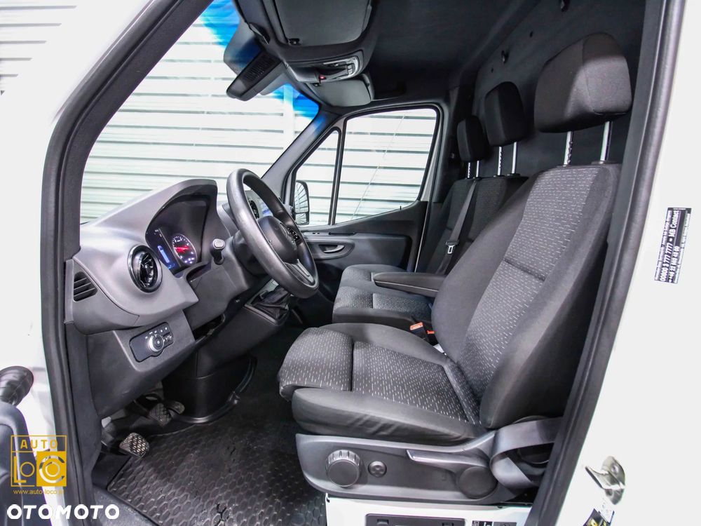 Mercedes-Benz SPRINTER FURGON BLASZAK LONG - 10