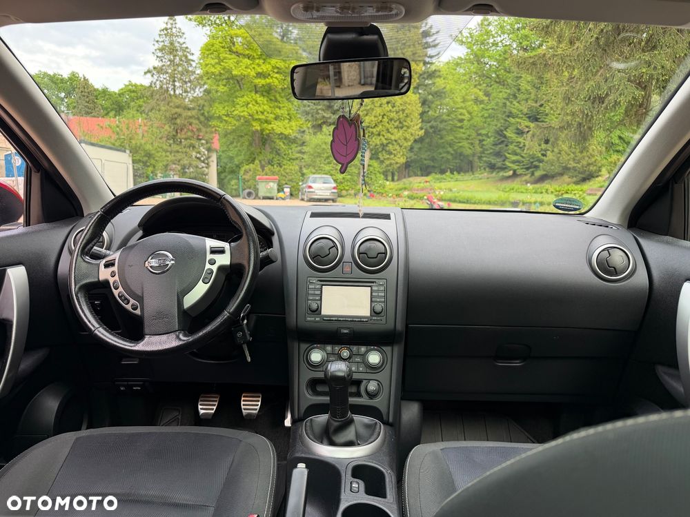 Nissan Qashqai - 22