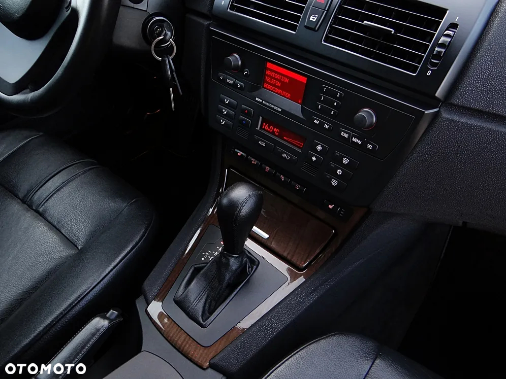 BMW X3 3.0i - 31
