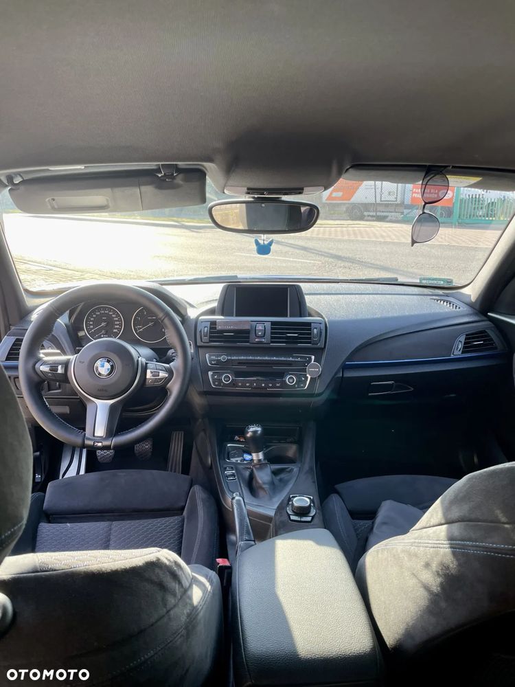 BMW Seria 1 120d - 12