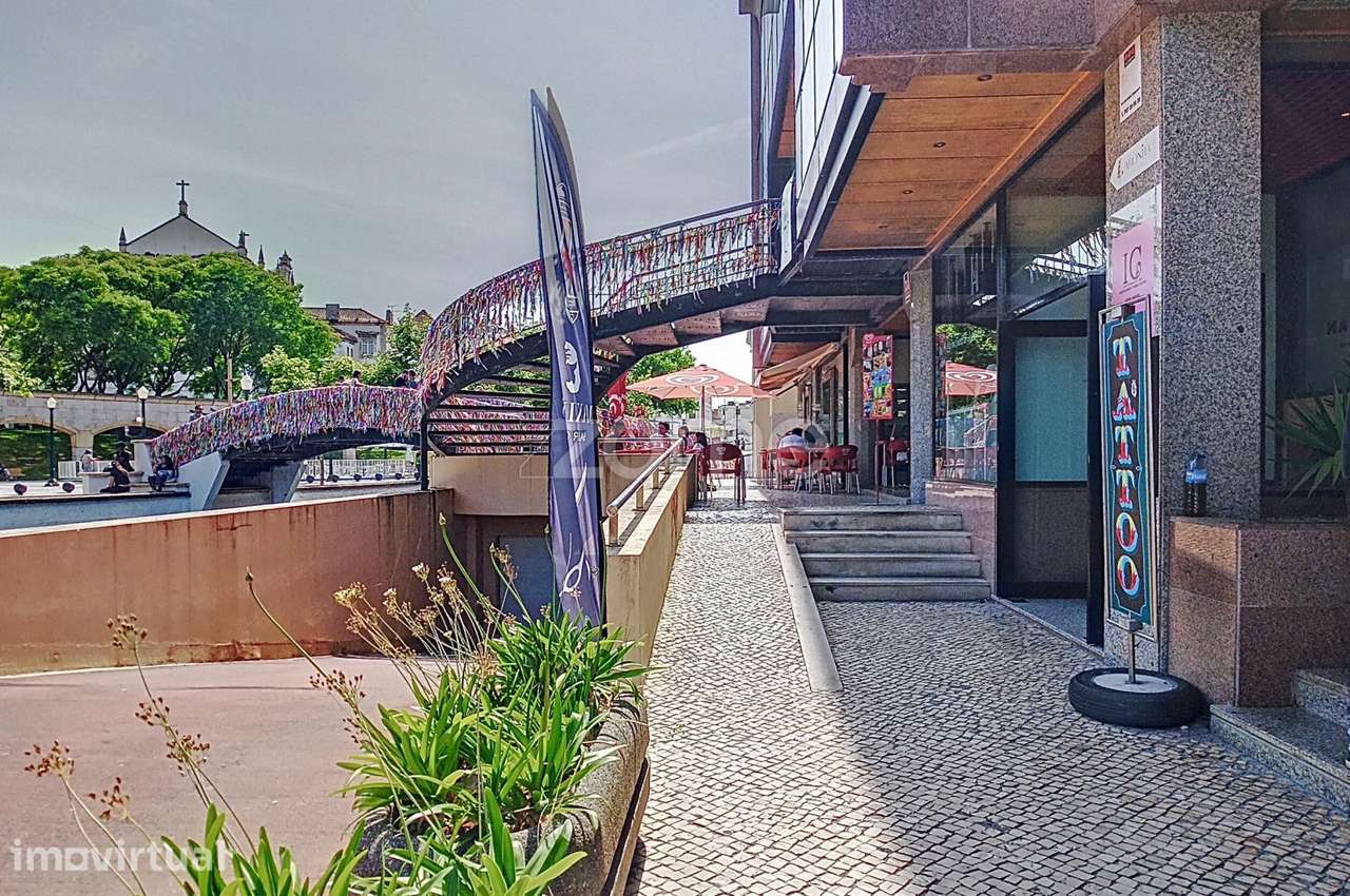 Lojas no Centro de Aveiro - Grande imagem: 4/22
