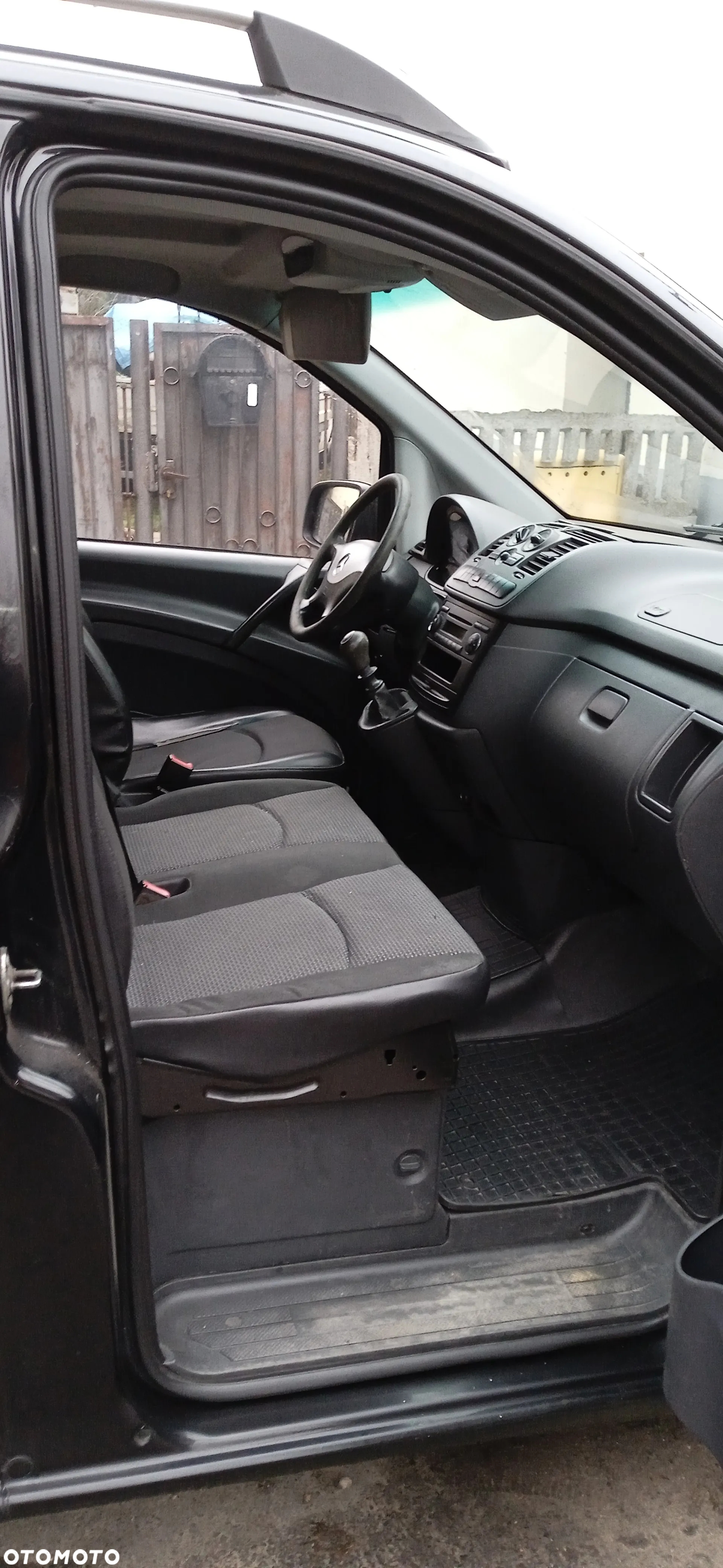 Mercedes-Benz VITO - 11