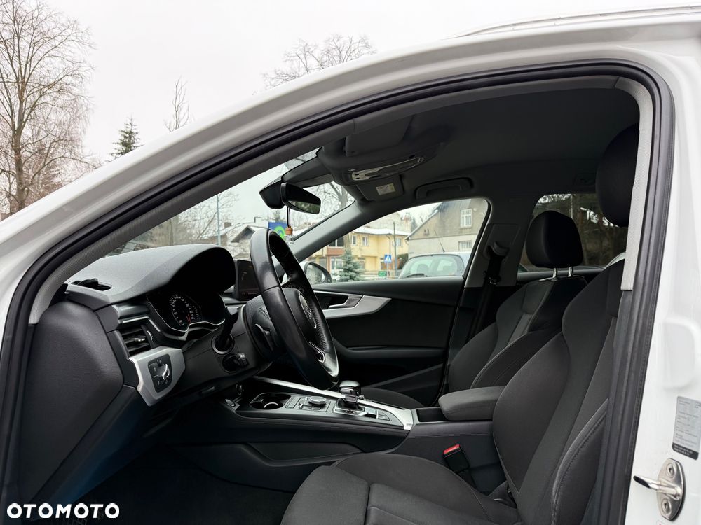 Audi A4 Avant 2.0 TDI Sport S tronic - 7