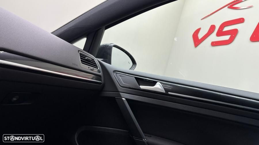 VW Golf GTD (BlueMotion ) DSG - 25