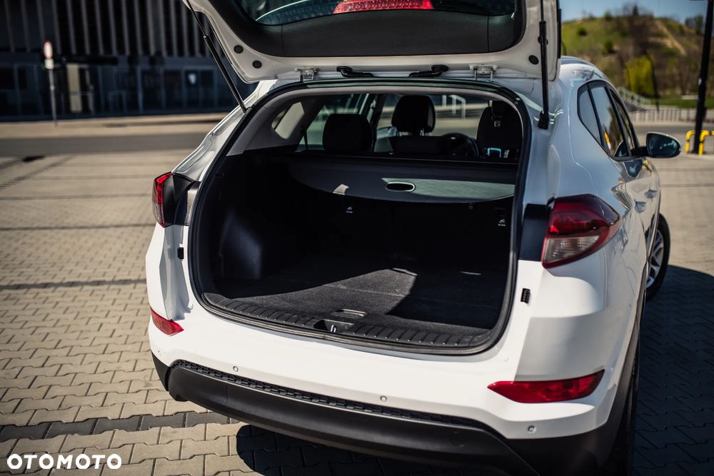 Hyundai Tucson 1.6 GDi 2WD Select - 17