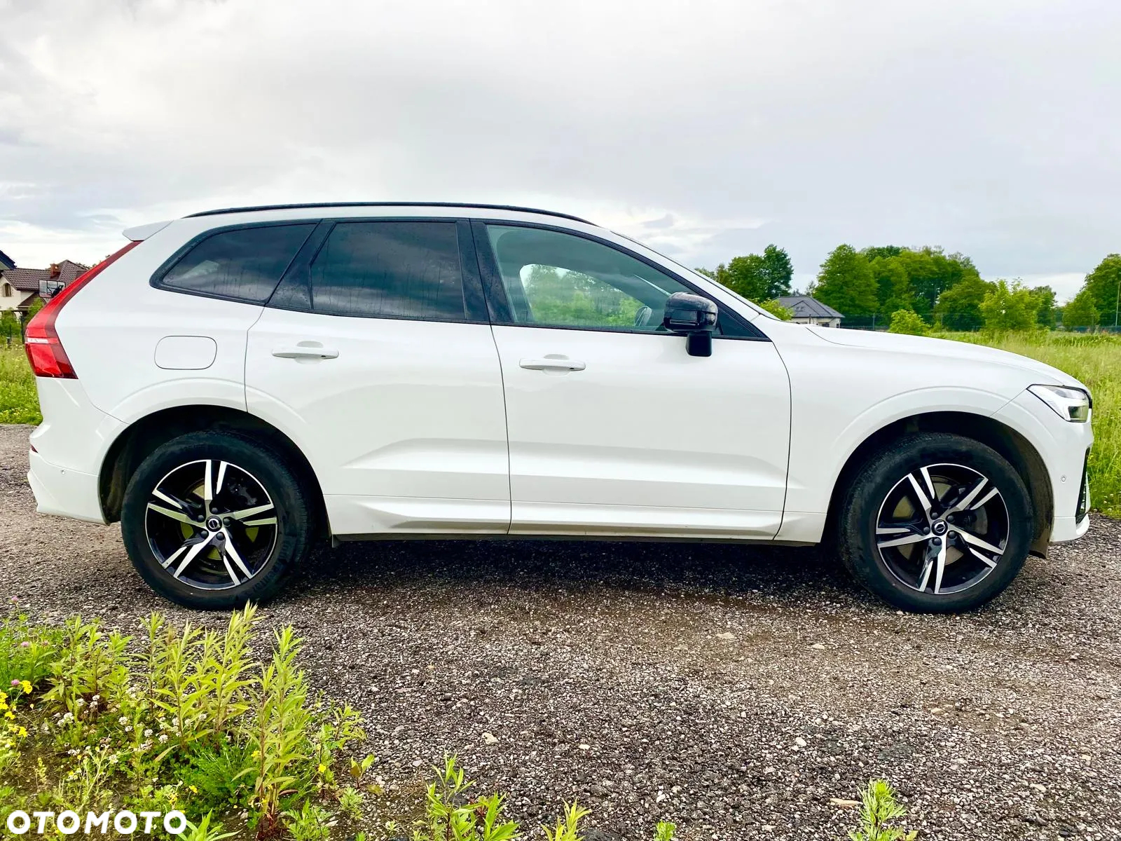 Volvo XC 60 T5 AWD R-Design - 9