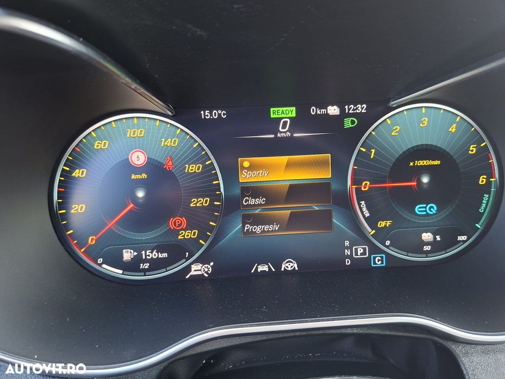 Mercedes-Benz GLC Coupe 300 de 4Matic 9G-TRONIC AMG Line - 33