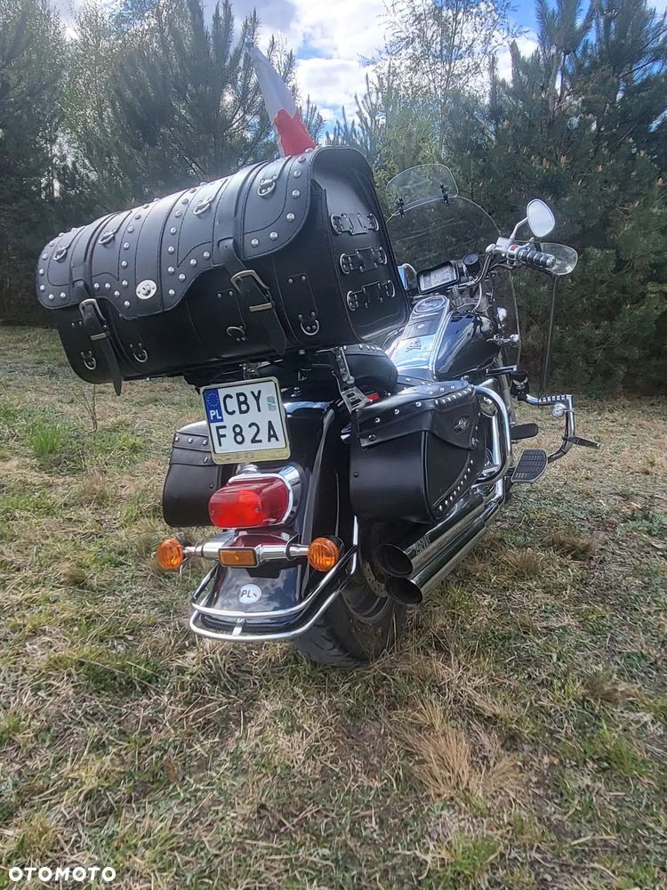 Suzuki Boulevard - 4