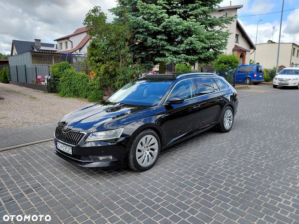 Skoda Superb 2.0 TDI 4x4 Style DSG - 1