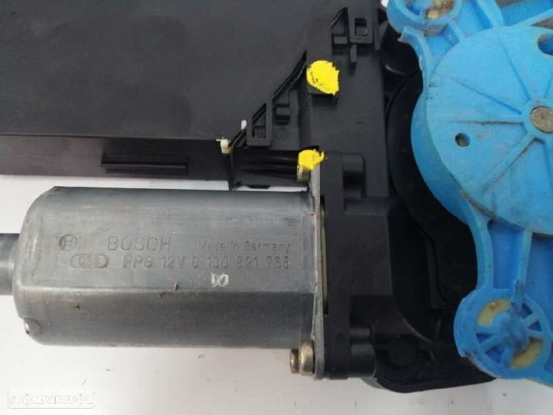 ELEVADOR DE VIDRO TRASEIRO ESQUERDO PORSCHE CAYENNE 2003 -7L0839461 - 2