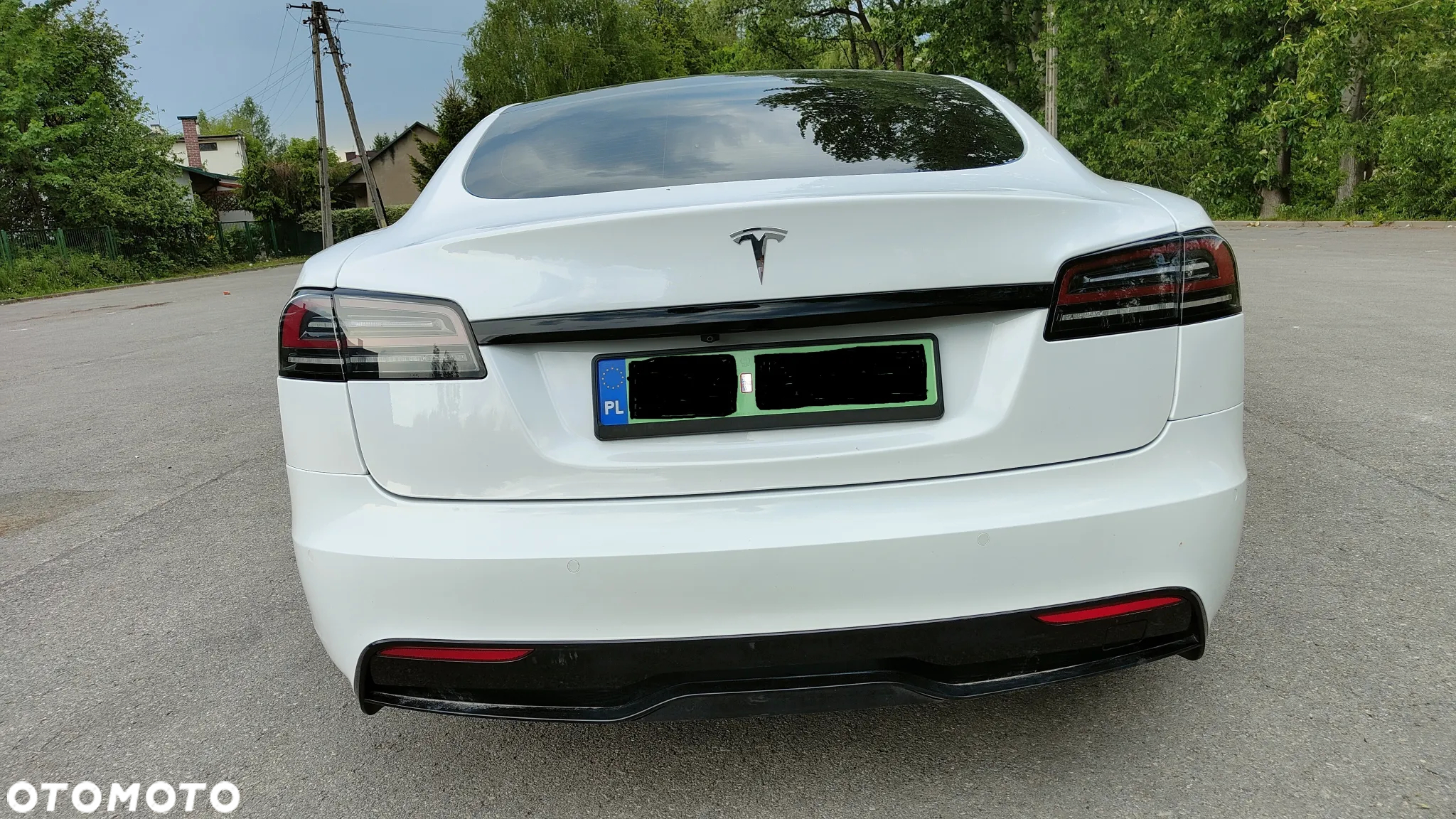 Tesla Model S Long Range - 32