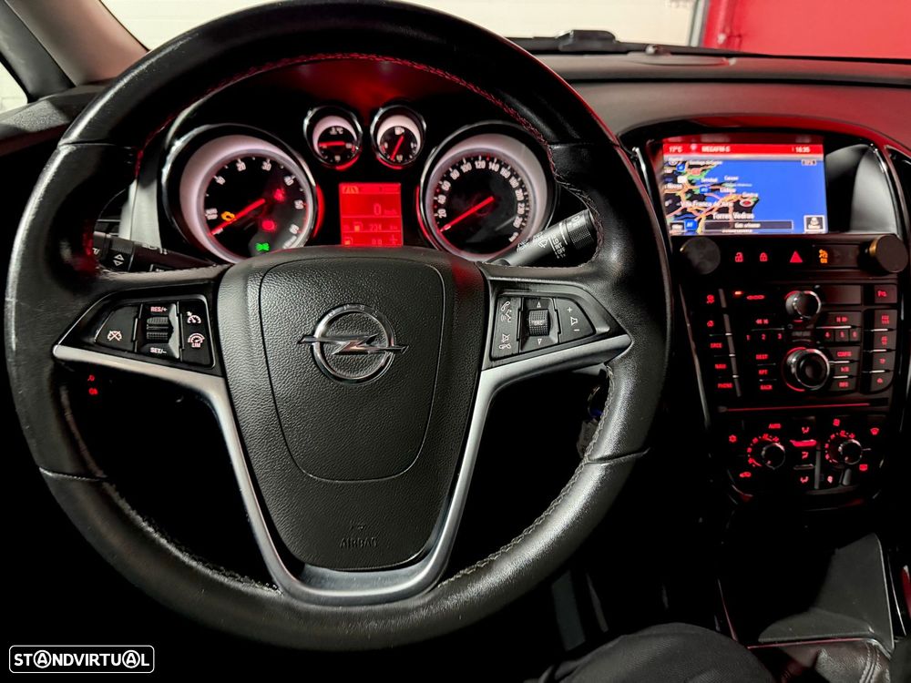 Opel Astra Sports Tourer 1.6 CDTi Cosmo S/S - 18