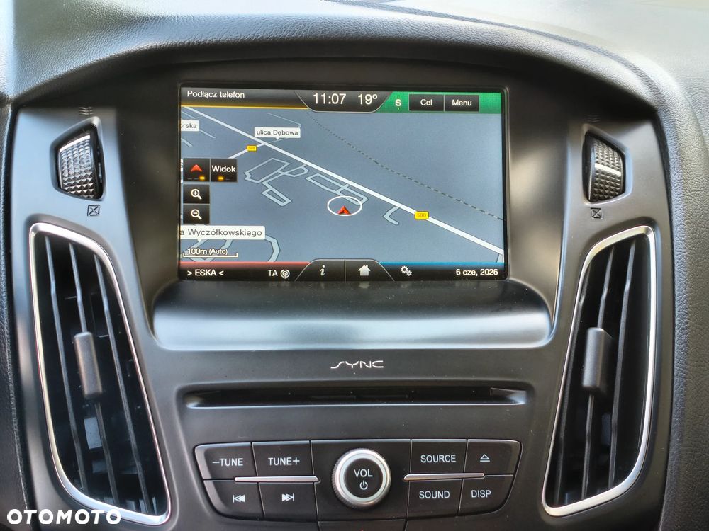 Ford Focus 1.5 TDCi SYNC Edition - 22