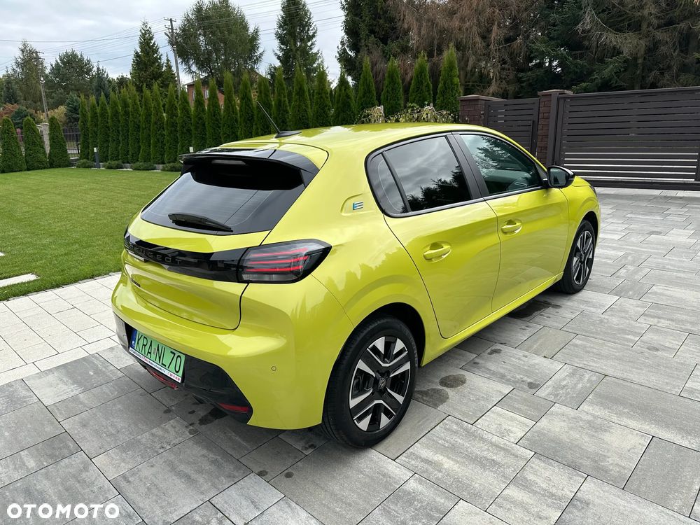 Peugeot 208 e-208 50kWh Allure - 7