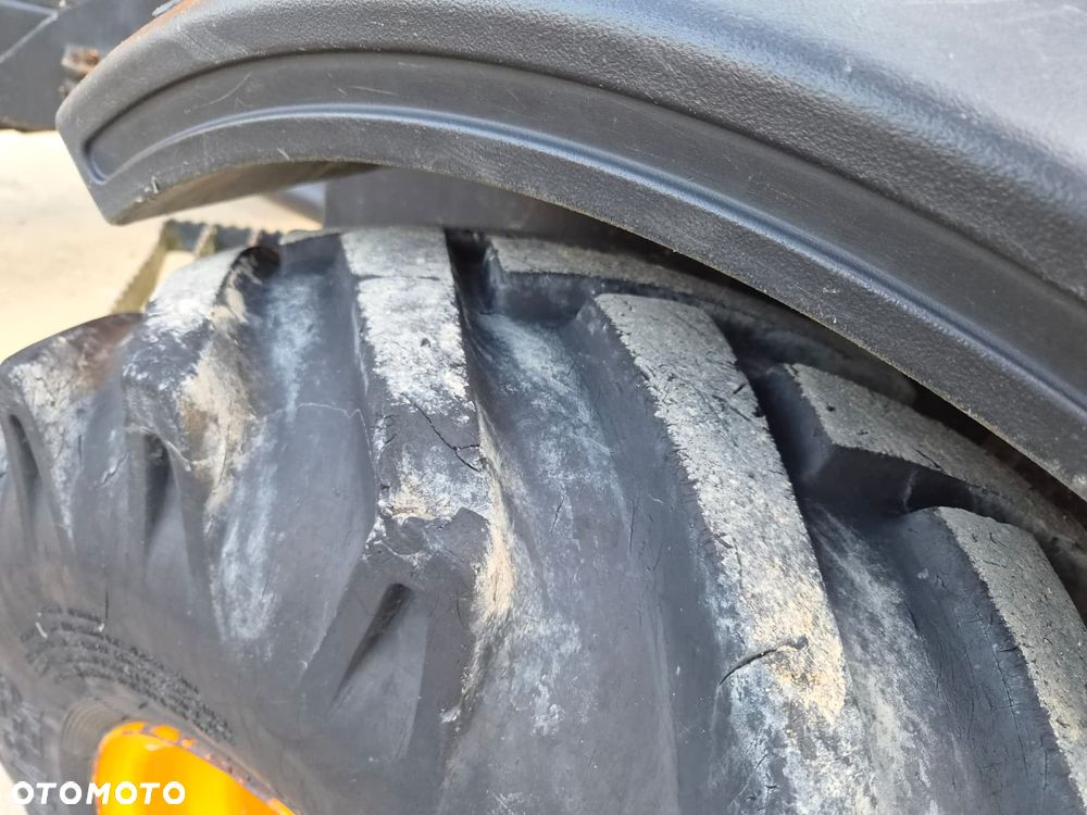 JCB Wozidło budowlane obrotowe JCB 3 TST 2017 3t tony 4x4 Terex JCB - 10