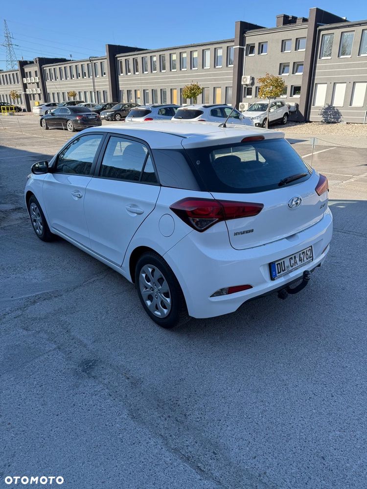 Hyundai i20 1.2 Select - 13