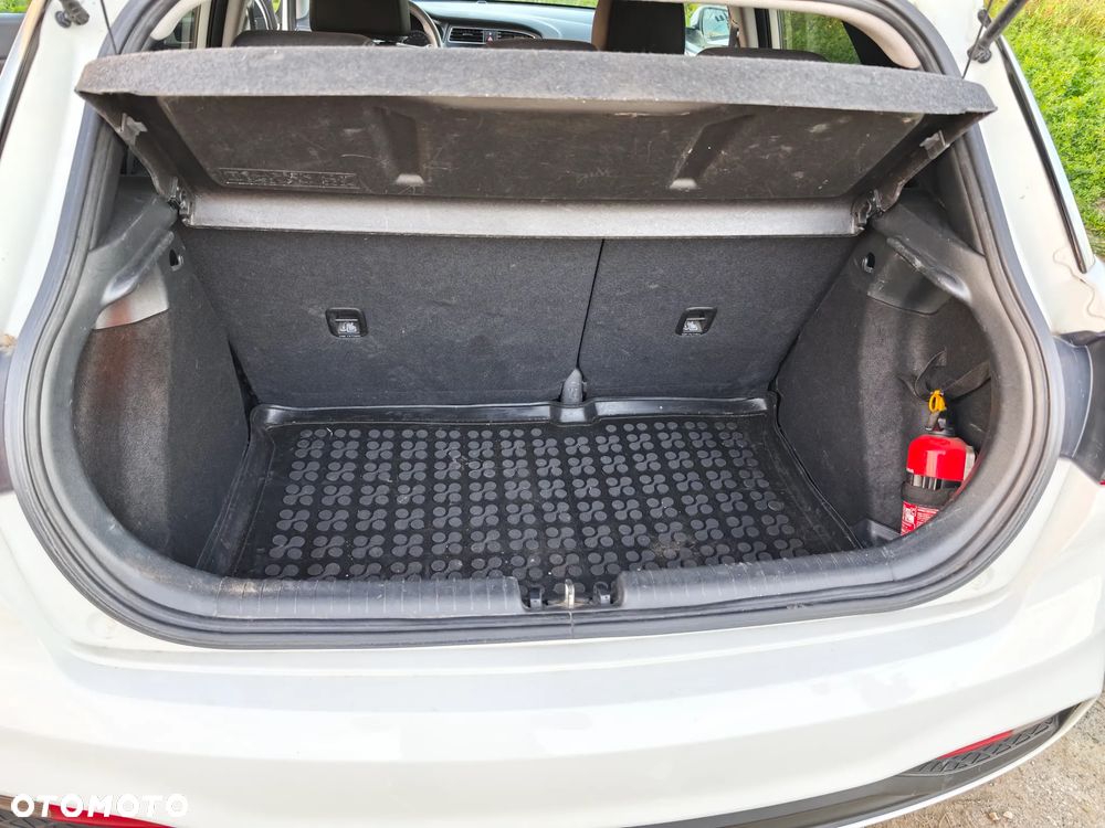 Hyundai i20 1.0 T-GDI - 14