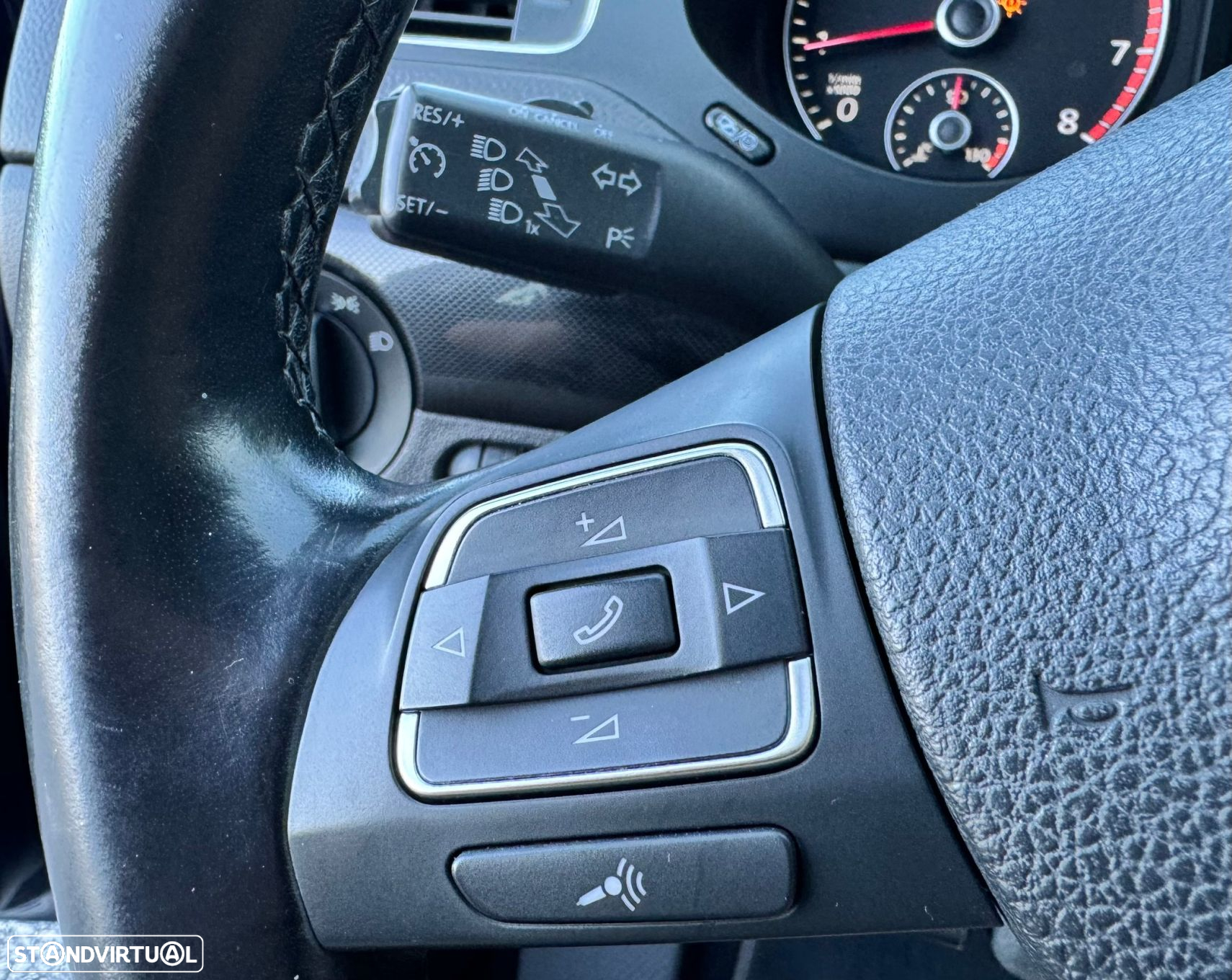VW Jetta 1.2 TSi Comfortline - 16
