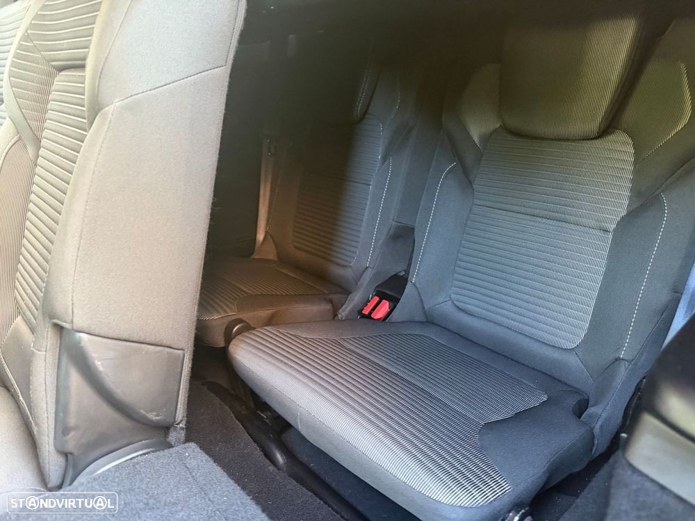 Renault Grand Scénic ENERGY TCe 130 INTENS - 19