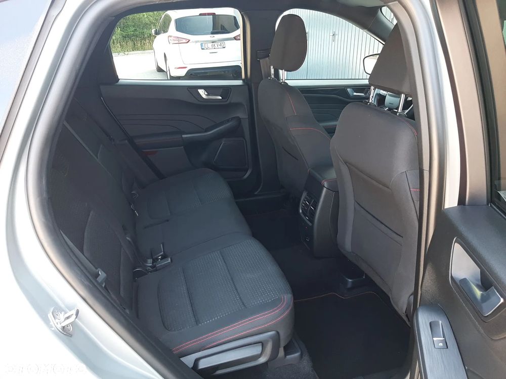 Ford Kuga 1.5 EcoBoost FWD ST-Line - 18