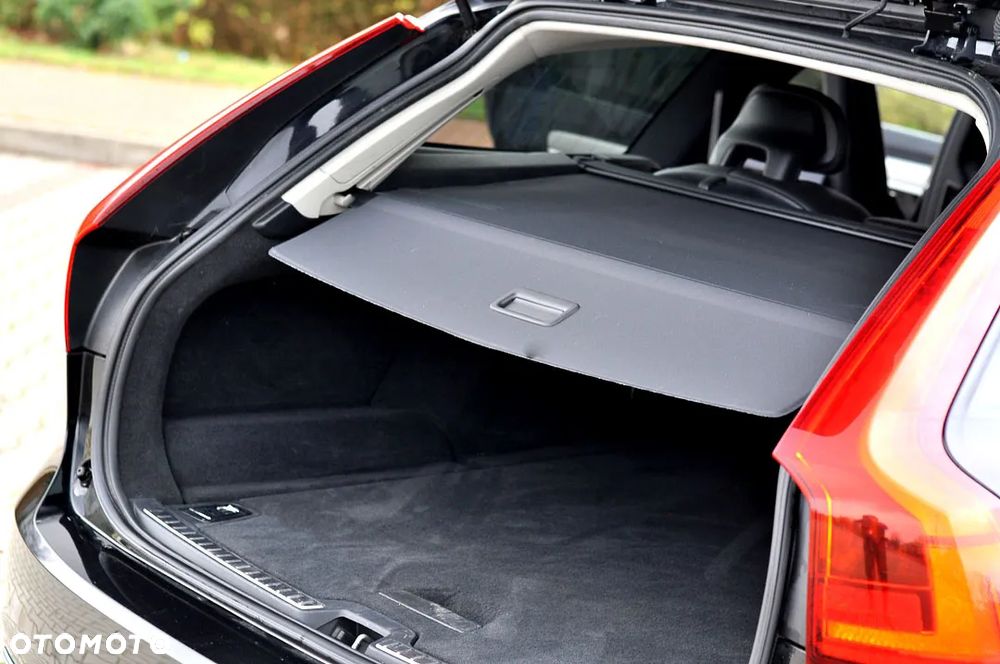 Volvo V90 D4 Geartronic Inscription - 16