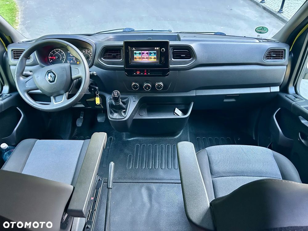 Renault Master - 18
