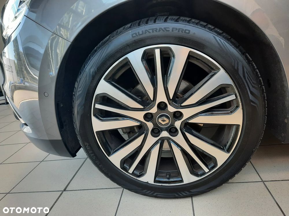 Renault Grand Scenic - 9
