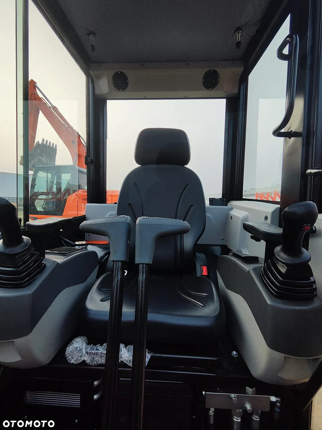 Lonking CDM6020 - 4