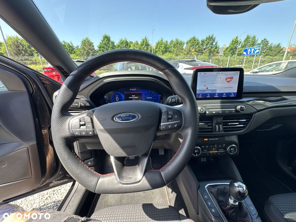 Ford Focus 1.0 EcoBoost mHEV ST-Line Style - 16
