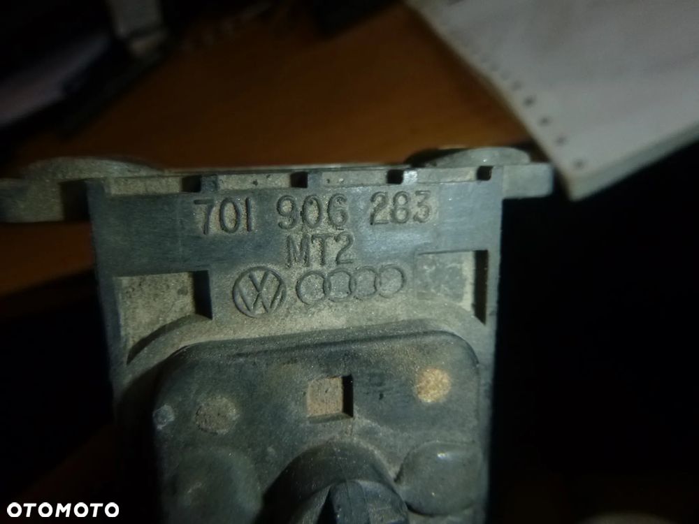 ZAWÓR PODCIŚNIENIA TURBINY VW T4 2,5TDI - 3