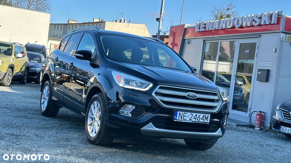 Ford Kuga - 1